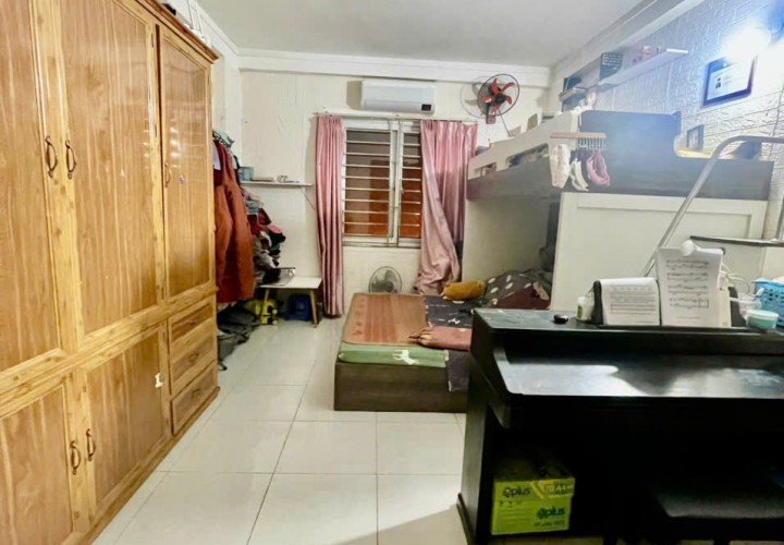 HOT NHÀ ĐẸP- GIÁ TỐT BÁN NHÀ 5 TẦNG FULL NỘI THẤT VỀ Ở NGAY tại quận Hoàng Mai ,TP Hà Nội