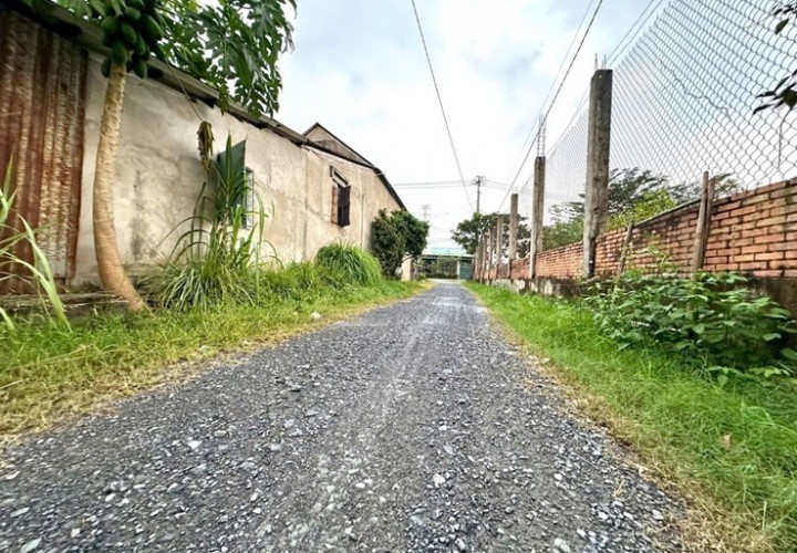 ĐẤT CHÍNH CHỦ - MẶT TIỀN Tại Ấp 3 Xã Nhựt Chánh, Huyện Bến Lức, Tỉnh Long An