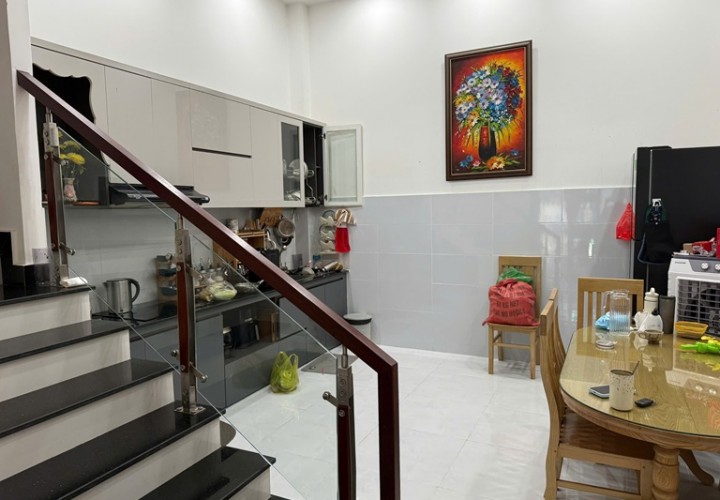 NHÀ ĐẸP - GIÁ TỐT CHÍNH CHỦ BÁN Nhà Dương Quảng Hàm P6 Gò Vấp, Hồ Chí Minh