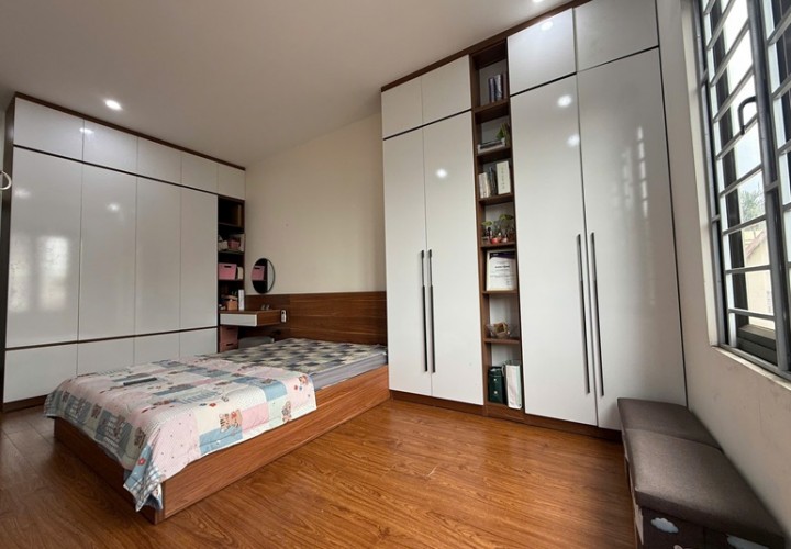 HOT CHÍNH CHỦ BÁN NHÀ phường NGỌC THỤY, quận Long Biên, HN – Ô TÔ TRÁNH – Ở NGAY – CHỈ 8,8 TỶ