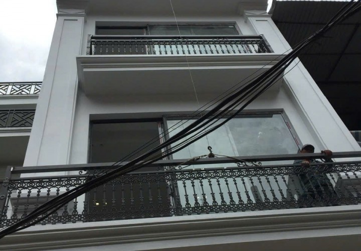 Bán Nhà Đẹp Hồ Đắc Di- Phố Đặng Văn Ngữ, P.Phương Liên, Đống Đa, Hà Nội - ô tô tránh nhau - gara ôtô