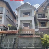 CHÍNH CHỦ BÁN NHANH Biệt Thự Số 193 đường Hoa Lan, phường Cầu Kiệu, HCM. Diện Tích 8m x 18m