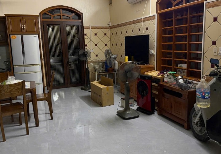 NHÀ ĐẸP - GIÁ TỐT - CHÍNH CHỦ Bán Nhà Mặt Tiền Kinh Doanh Chợ Thái, Phan Đình Phùng, Thái Nguyên