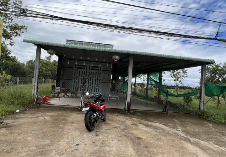 HOT ĐẤT ĐẸP- GIÁ TỐT CHÍNH CHỦ CẦN BÁN GẤP LÔ ĐẤT TIỀM NĂNG tại huyện Đức Huệ, tỉnh Long An