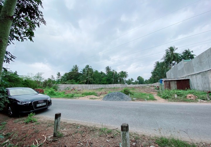 ĐẤT ĐẸP – GIÁ TỐT  – CHÍNH CHỦ CẦN BÁN GẤP Tại  Xã Thanh Tân, Huyện Mỏ Cày Bắc(nay Là Phường Bến Tre), Tp Bến Tre