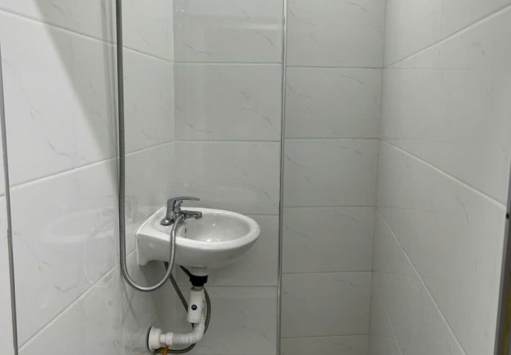 NHÀ CHÍNH CHỦ- GIÁ TỐT Cần Bán Nhanh căn nhà tại quận Cầu Giấy, TP HN