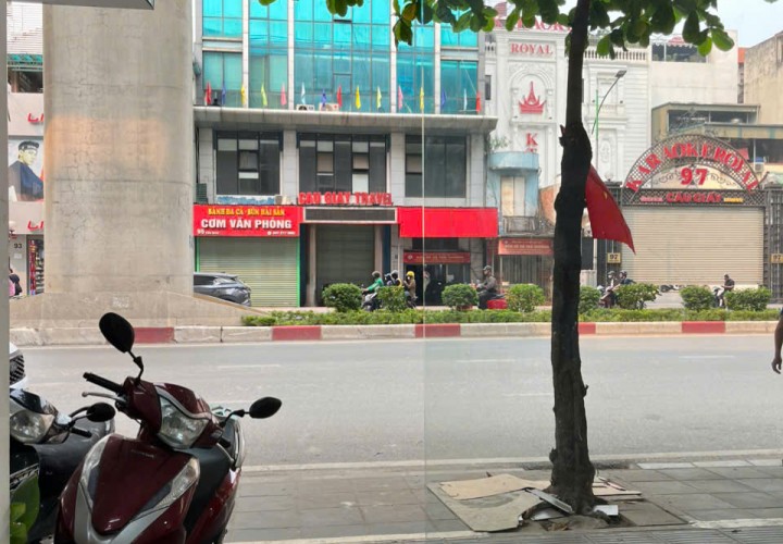 NHÀ CHÍNH CHỦ- GIÁ TỐT Cần Bán Nhanh căn nhà tại quận Cầu Giấy, TP HN