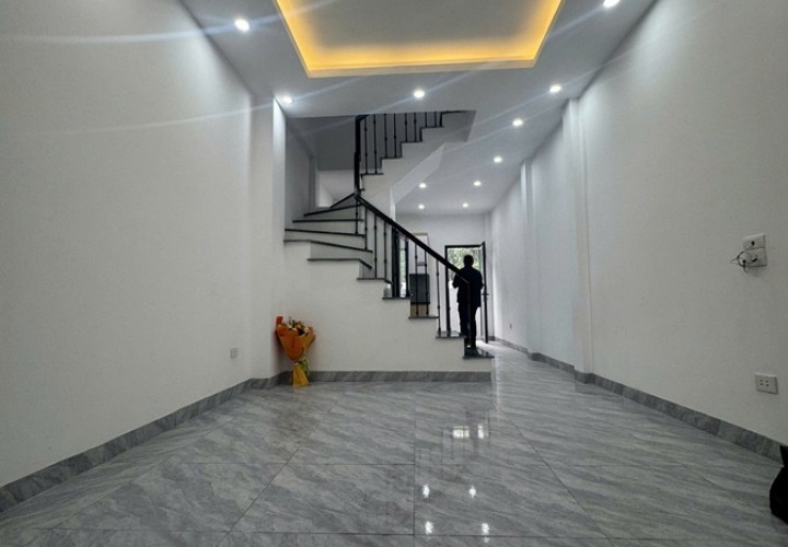 NHÀ ĐẸP - GIÁ TỐT Chính chủ bán nhà mới đẹp 3,5tầng x 36m2 tại Cao Viên Thanh Oai, ô tô đỗ cửa