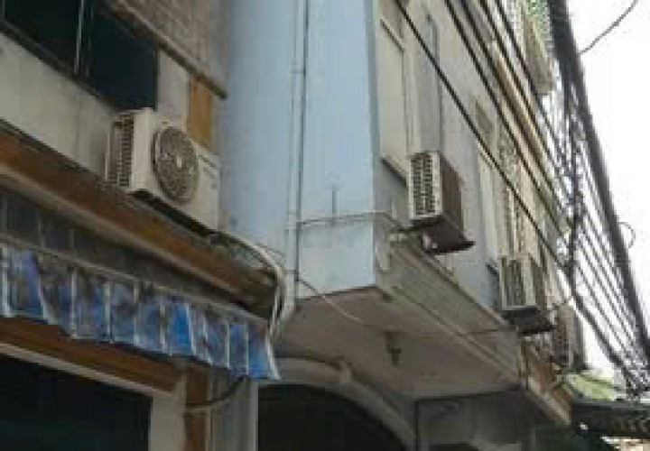 NHÀ CHÍNH CHỦ - GIÁ TỐT CHÍNH CHỦ Cần Bán Nhanh nhà khu vực kinh doanh buôn bán tốt ngõ 120 Dương Văn Bé