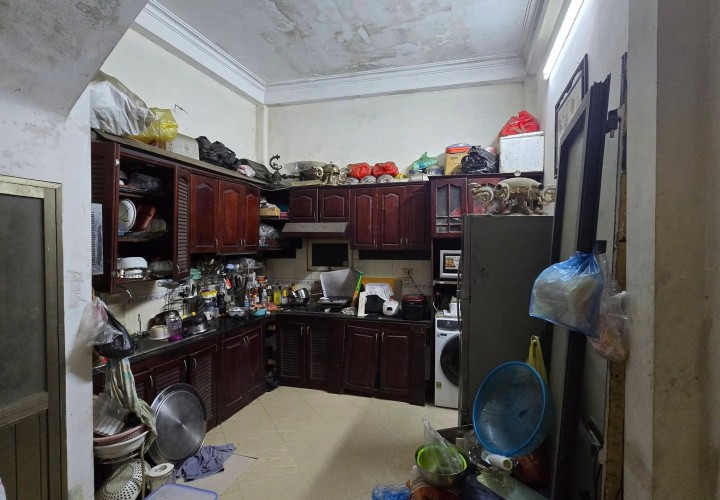 NHÀ CHÍNH CHỦ - GIÁ TỐT CHÍNH CHỦ Cần Bán Nhanh nhà khu vực kinh doanh buôn bán tốt ngõ 120 Dương Văn Bé