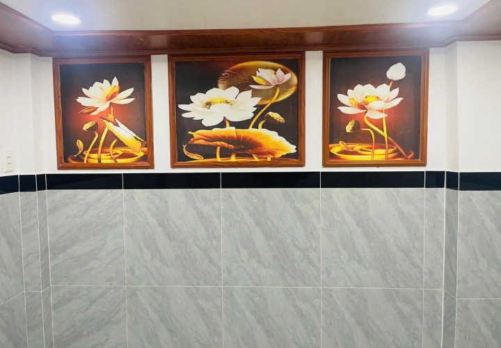 HOT HOT NHÀ ĐẸP - GIÁ TỐT CẦN BÁN NHANH 2 CĂN NHÀ tại huyện Hóc Môn, TPHCM