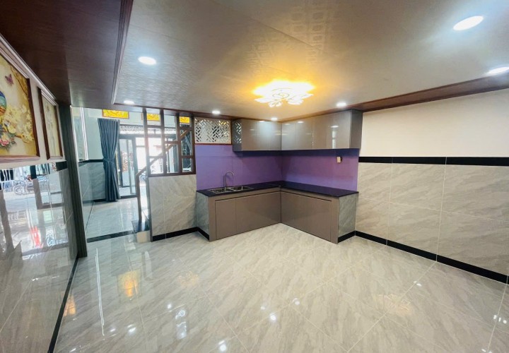 HOT HOT NHÀ ĐẸP - GIÁ TỐT CẦN BÁN NHANH 2 CĂN NHÀ tại huyện Hóc Môn, TPHCM