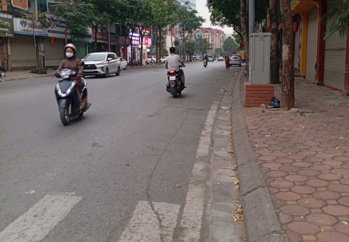 NHÀ ĐẸP – GIÁ TỐT  – BÁN NHÀ 2 Mặt Tiền Khu Phố Trung Kính, Yên Hòa, Quận Cầu Giấy, Tp Hà Nội