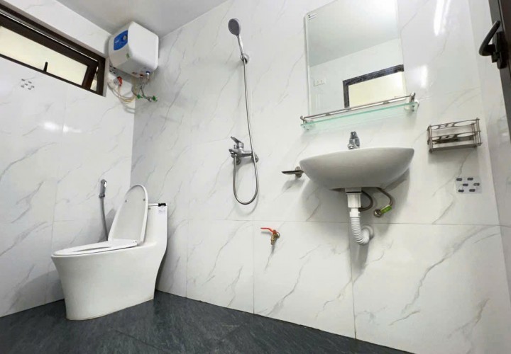 NHÀ CHÍNH CHỦ- GIÁ TỐT DO CHUYỂN CÔNG TÁC CẦN BÁN NHANH NHÀ tại quận Bắc Từ Liêm, HN