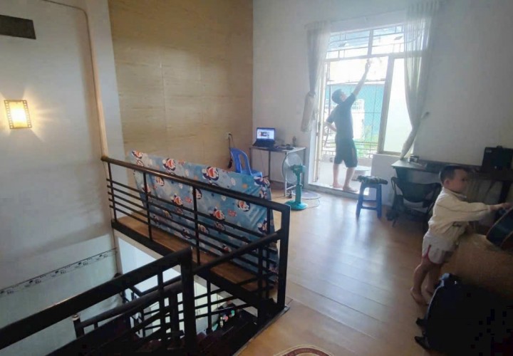 NHÀ ĐẸP–GIÁ TỐT–CHÍNH CHỦ CẦN BÁN  77 Đ. Nguyễn Tất Thành, P.Phước Long, TP.Nha Trang, Khánh Hòa