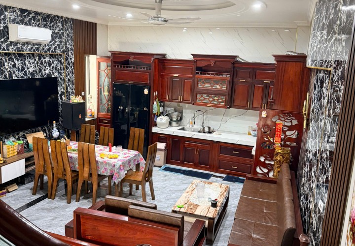 NHÀ ĐẸP – GIÁ TỐT CẦN BÁN GẤP NHÀ Tại Phường Trần Lãm, TP Thái Bình, tỉnh Thái Bình