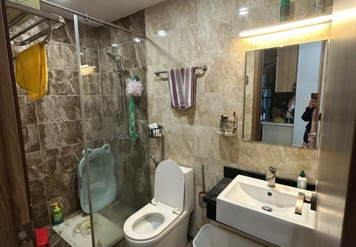 CĂN HỘ FULL TIỆN ÍCH- GIÁ TỐT Chính Chủ bán Căn hộ 3pn 2vs Sky central 176 Định Công,HN