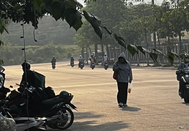 NHÀ ĐẸP – GIÁ TỐT – Bán Nhà 3 Tầng Đường Hồ Đức Ri B8  Cổng Phân Hiệu Đại Học Thái Nguyên , Lào Cai