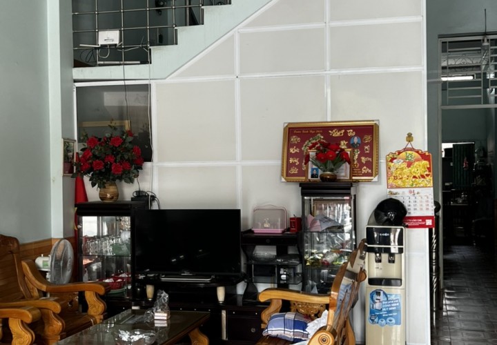 NHÀ ĐẸP – GIÁ TỐT – Bán Nhà 3 Tầng Đường Hồ Đức Ri B8  Cổng Phân Hiệu Đại Học Thái Nguyên , Lào Cai