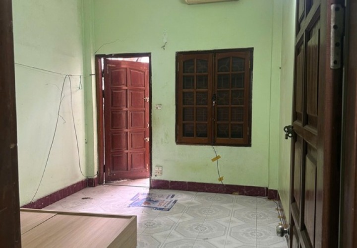CHÍNH CHỦ CẦN BÁN NHÀ 3 tầng  vị trí đẹp Tại NGÕ 32 AN DƯƠNG TÂY HỒ, TP Hà Nội
