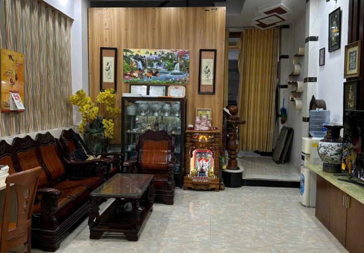 HOT CHÍNH CHỦ BÁN NHANH NHÀ 3 TẦNG – TRUNG TÂM THỊ TRẤN NHÀ BÈ – GIÁ GIẢM SỐC Chỉ còn 80 Triệu/m2