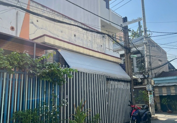 GIÁ TỐT – CẦN BÁN CĂN NHÀ MẶT TIỀN Vạn Hạnh 6, xã Trung Chánh, huyện Hóc Môn, TP. Hồ Chí Minh