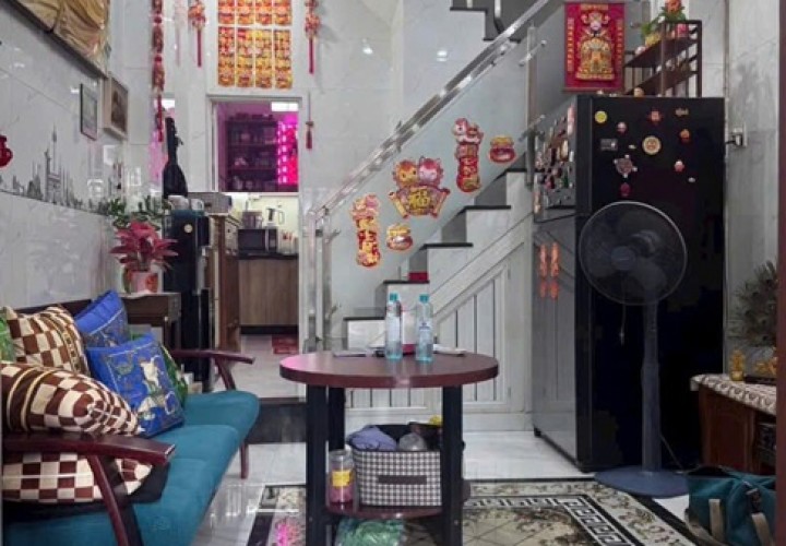 Nhà Cần Bán PHẠM PHÚ THỨ P3, Q6 - 3 TẦNG 36m2 - FULL NỘI THẤT - HẺM ÔTÔ MỘT TRỤC THẲNG - GIÁ 5.6 tỷ