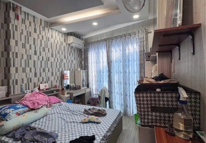 Nhà Cần Bán PHẠM PHÚ THỨ P3, Q6 - 3 TẦNG 36m2 - FULL NỘI THẤT - HẺM ÔTÔ MỘT TRỤC THẲNG - GIÁ 5.6 tỷ