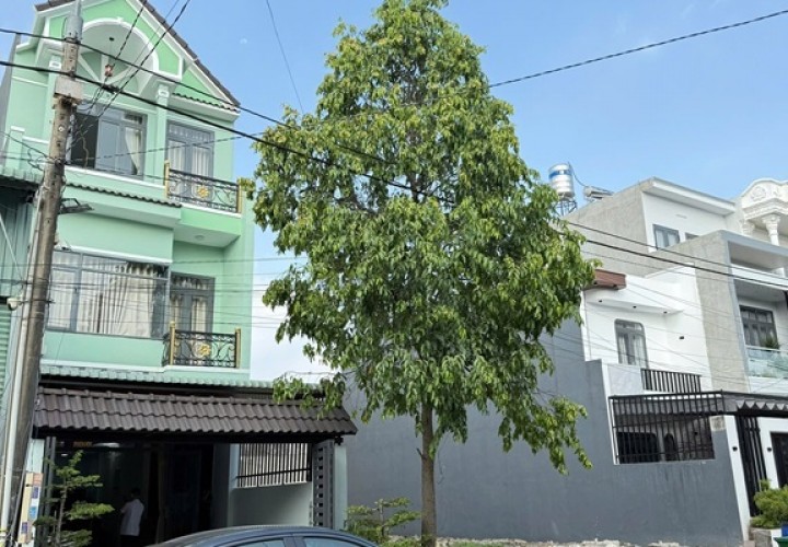 CHÍNH CHỦ Cần Bán Nhanh Căn Nhà Lầu Đổ Thật Phun Ban Công Sổ Riêng Thổ Cư Tại Biên Hòa, TP Đồng Nai