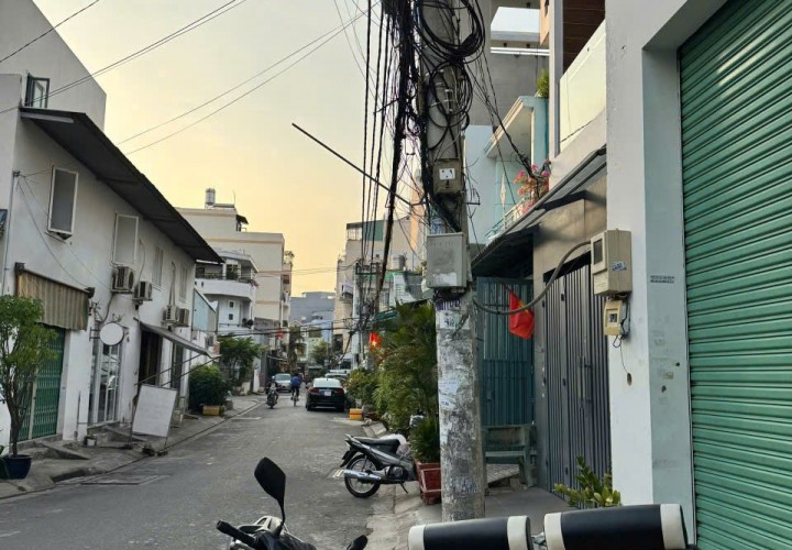 NHÀ  ĐẸP –  CHÍNH CHỦ CẦN BÁN Nhà Đường Phạm Quý Thích, Phường Tân Quý, Quận Tân Phú, HCM