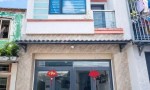 NHÀ ĐẸP  - GIÁ TỐT CHÍNH CHỦ CẦN BÁN NHÀ LẦU BÌNH TÂN - DT: 4 X 8 P. Bình Hưng Hòa , Bình Tân