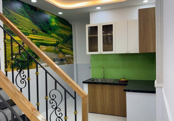 CHÍNH CHỦ BÁN NHANH NHÀ ĐẸP 2 TẦNG  cách mặt tiền Hương Lộ 2 20m, BÌNH TÂN