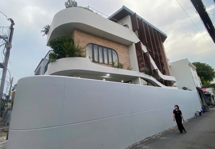 Bán Nhanh Căn Biệt Thự Góc 2 Mặt Tiền Siêu đẹp Khu Phố 4, P Linh Chiểu, Thủ Đức, HCM