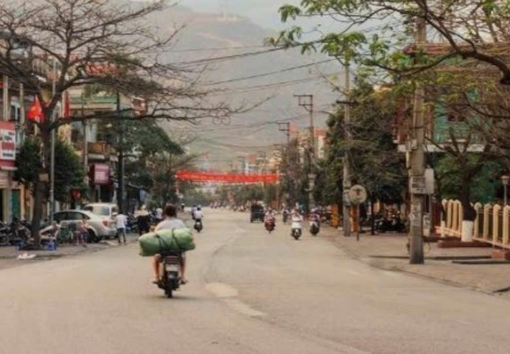 Đất Đẹp - Giá Tốt Bán Nhanh 3600m2 Đất Tại Phường Vàng Danh, Uông  Bí Quảng Ninh