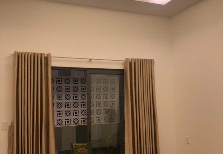 NHÀ PHỐ HIỆN ĐẠI – DỌN VÀO Ở NGAY – VỊ TRÍ ĐẸP, TIỆN ÍCH ĐỦ ĐẦY tại huyện Đức Hòa tỉnh Long An