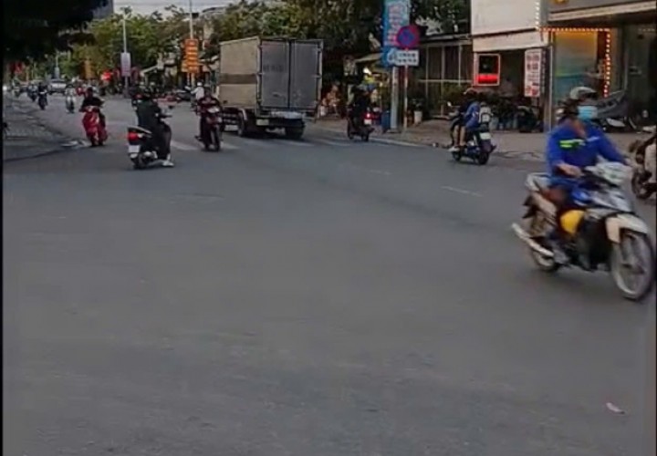 BÁN NHÀ + DÃY TRỌ 12 Phòng MẶT TIỀN NGUYỄN DU – KP BÌNH ĐỨC, P. BÌNH HÒA Thuận An