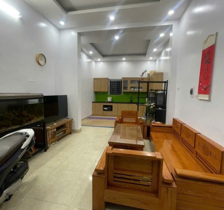 Chính Chủ Bán Nhà Trong Ngõ Đê Trần Khát Chân, Phường Vĩnh Tuy, Quận Bà Trưng, Thành Phố Hà Nội