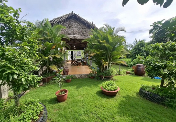 CHỈ 5,2 TỶ SỞ HỮU NGAY NHÀ VƯỜN HƠN 1 100m² – ĐẸP NHƯ RESORT Tại Xã Trung Hoà, Chợ Gạo, Tiền Giang
