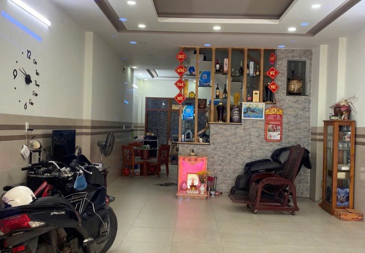 NHÀ ĐẸP - GIÁ TỐT _ CHÍNH CHỦ Cần Bán Nhanh Căn Nhà Mặt Tiền  Đẹp Vị Trí Tại Quận Bình Tân, TP HCM
