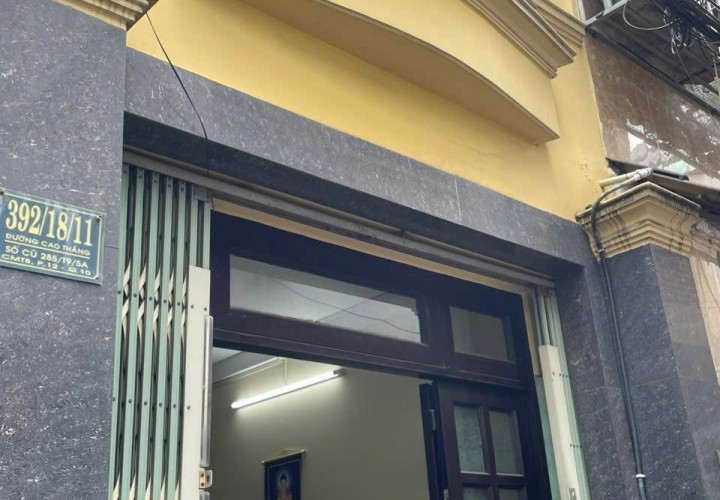 NHÀ VỊ TRÍ ĐẸP - CHÍNH CHỦ BÁN NHANH CĂN NHÀ Đường Cao Thắng, Phường 12, Quận 10, Tp Hồ Chí Minh.