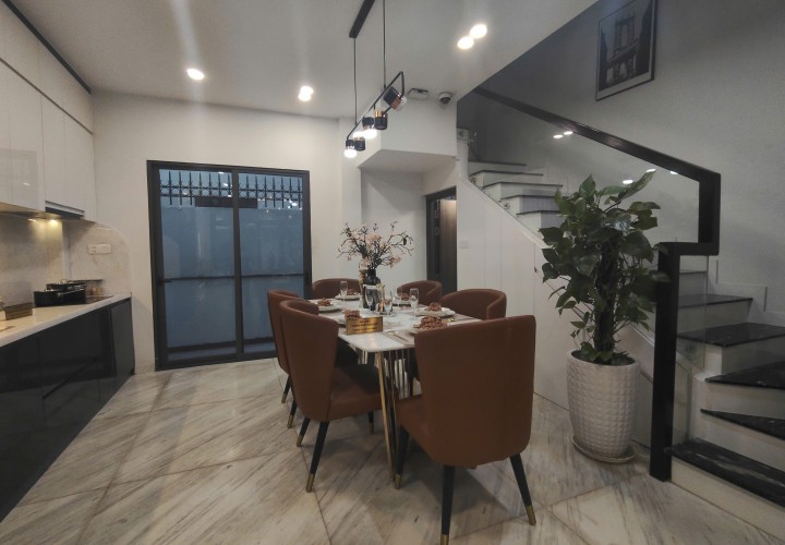 HOT HOT – CẦN BÁN GẤP  NHÀ PHỐ NGÃ TƯ MIẾU ÔNG CÙ, Phường Thuận Giao, TP. Thuận An, Bình Dương.