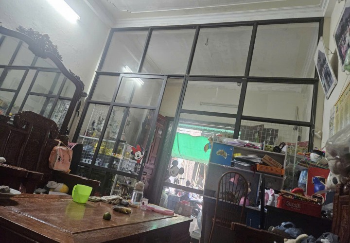 CHÍNH CHỦ BÁN NHÀ MẶT CHỢ NĂNG TĨNH – TRUNG TÂM TP. NAM ĐỊNH (CŨ) – VỪA Ở VỪA KINH DOANH Siêu Đẹp
