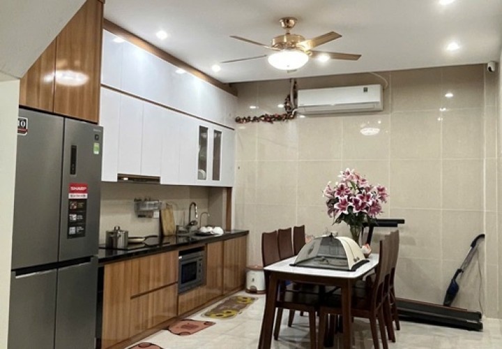 CẦN BÁN NHÀ CHÍNH CHỦ Phố Định Công Thượng, Phường Định Công, Quận Hoàng Mai, Hà Nội