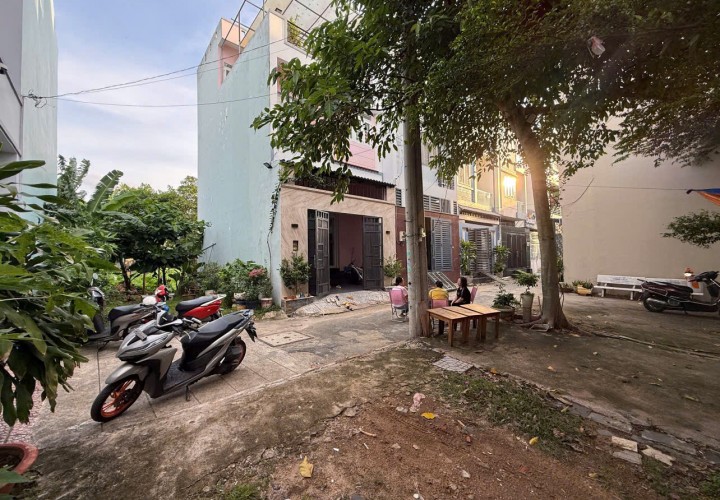 ĐẤT ĐẸP - GIÁ TỐT BÁN ĐẤT TRỐNG ĐƯỜNG SỐ 9 — SÁT VÁCH VẠN PHÚC CITY, Phường Hiệp Bình Phước, Thủ Đức