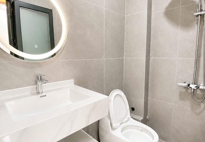 NHÀ ĐẸP  Hẻm XE HƠI - TRUNG TÂM QUẬN 10 - 41M2 - 5 TẦNG BTCT - KẾ MẶT TIỀN - THIẾT KẾ HIỆN ĐẠI, NỘI THẤT CAO CẤP 9,9 Tỷ