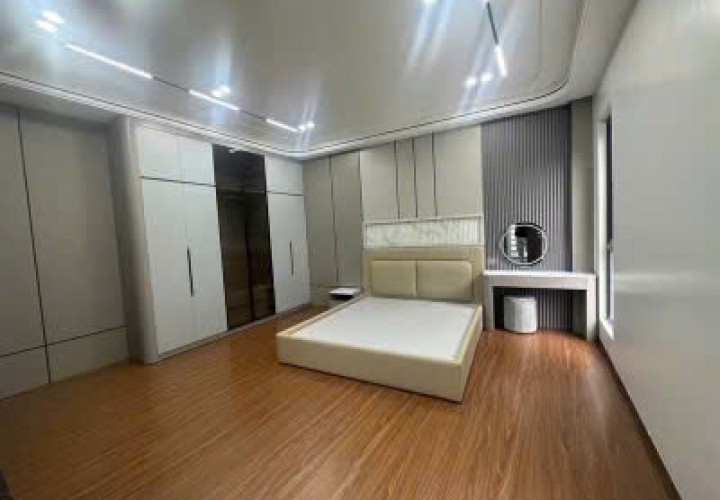 CHÍNH CHỦ CẦN BÁN Nhanh Căn Nhà 640 Nguyễn Văn Cừ, Gia Thụy, Phường Bồ Đề, Long Biên