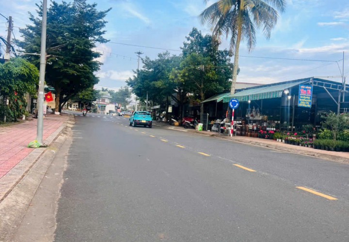 CHÍNH CHỦ CẦN BÁN NHANH CĂN NHÀ ĐẸP TẠI Phố Lý Thường Kiệt, P.2, Thành phố Bảo Lộc, Tỉnh Lâm Đồng