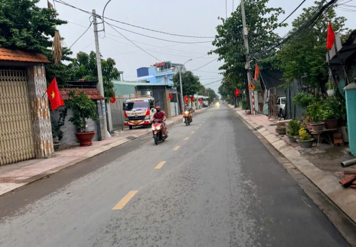 ĐẤT ĐẸP - GIÁ TỐT - Cần Bán Nhanh Lô Đất 2 Mặt Tiền Tại Đông Thạnh, Hóc Môn, tp Hồ Chí Minh