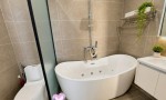 CHÍNH CHỦ Bán trục 06 d1, chuẩn tầng trung view đẹp tòa Diamond Residence (BRG 25 LÊ VĂN LƯƠNG)
