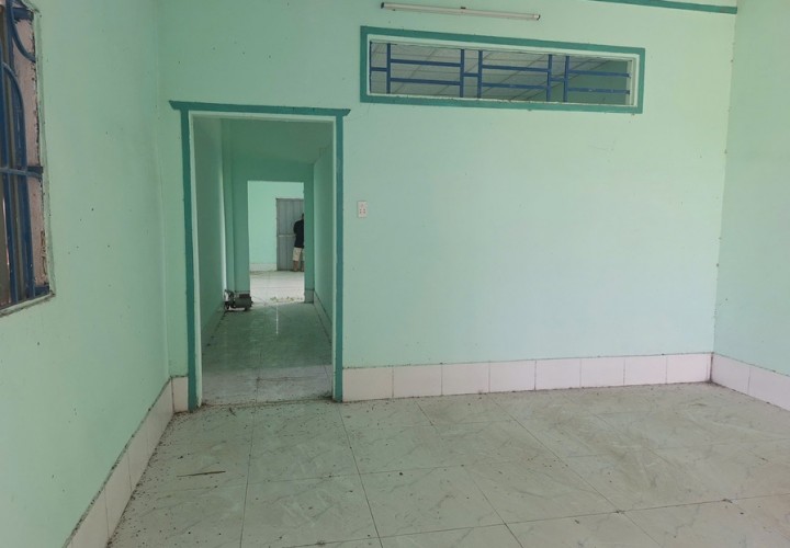 ĐẤT ĐẸP- GIÁ TỐT BÁN NHANH LÔ ĐẤT ĐẦU TƯ LÀ SINH LỜI CÓ SẴN NHÀ CẤP 4 TẠI huyện Đức Hòa tỉnh Long An